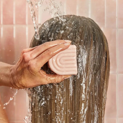Pflegender Conditioner-Bar mit Rizinusöl